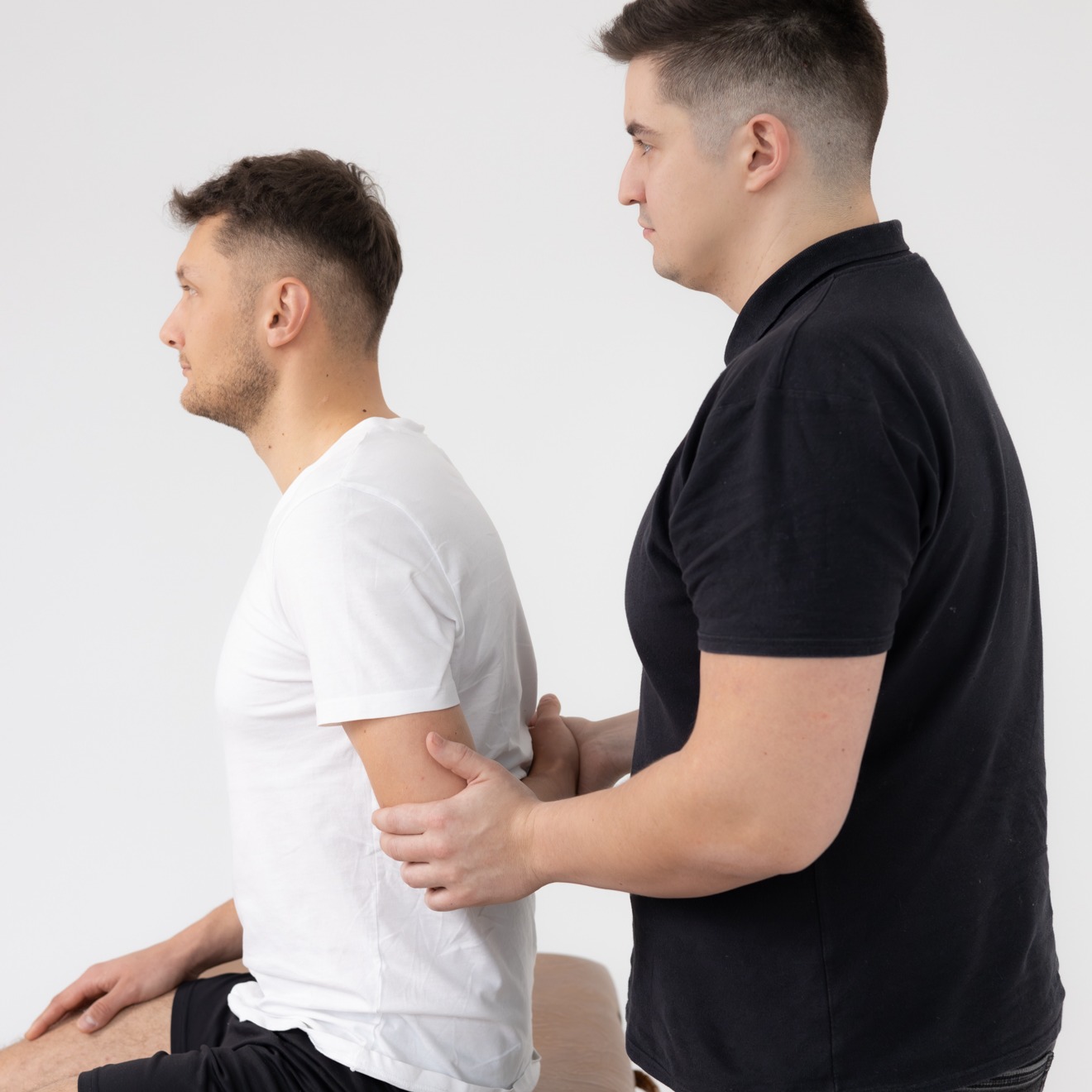 Rwa barkowa – objawy, przyczyny, leczenie.